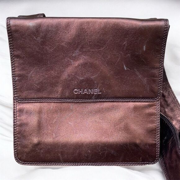 Vintage Chanel Metalic Brown Leather Flap Messenger CrossbodyBag w/COA & Card - Picture 3 of 15